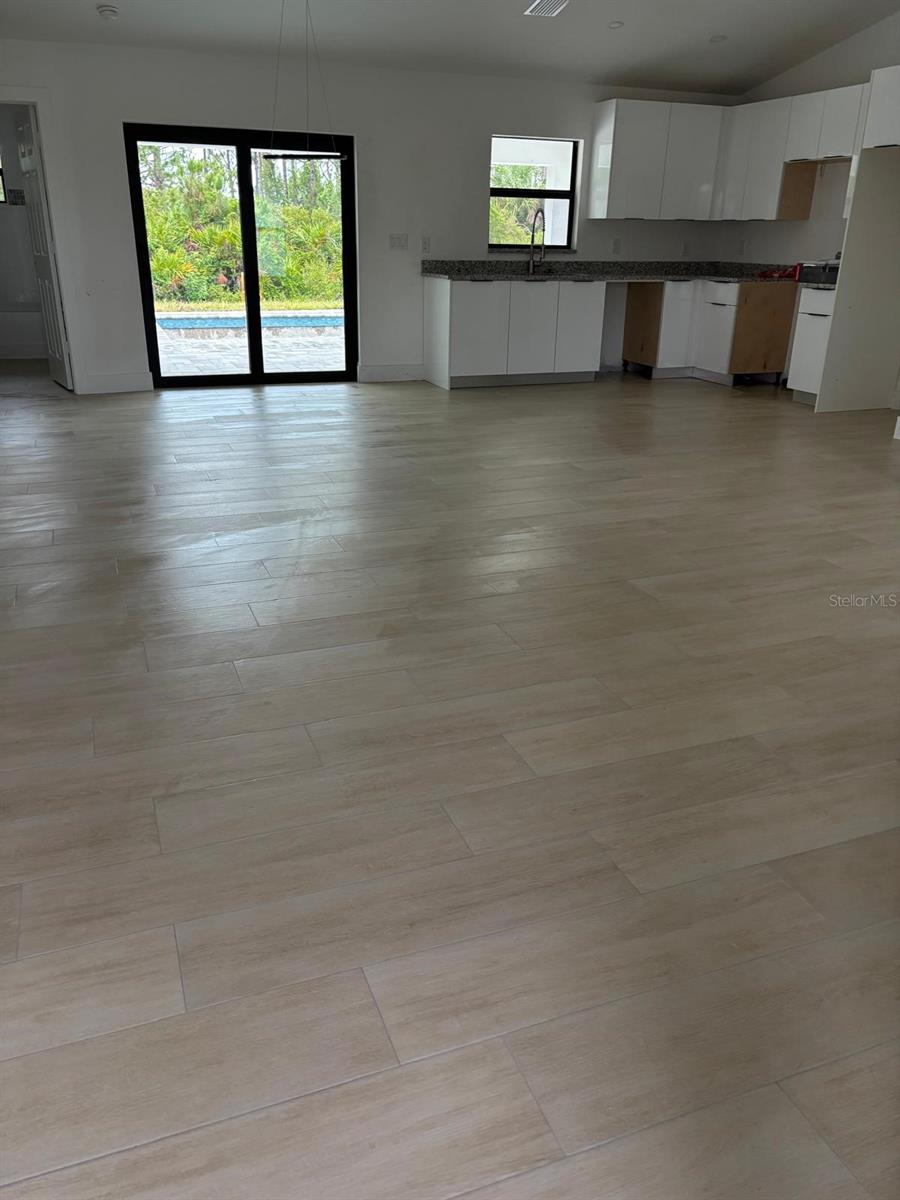 8285 AGATE ST, PORT CHARLOTTE, FL, 33981