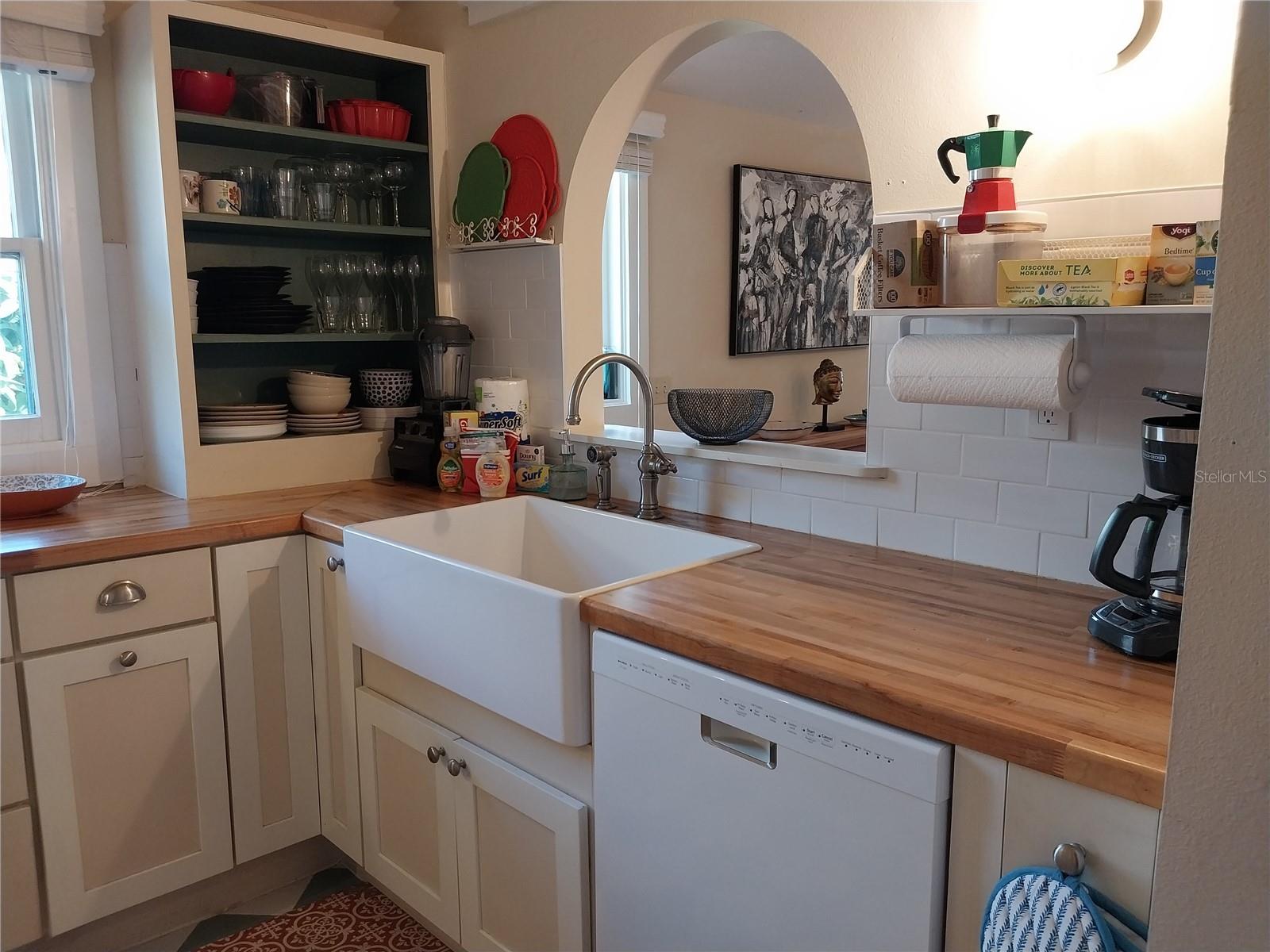 524 COLUMBIA CT, SARASOTA, FL, 34236