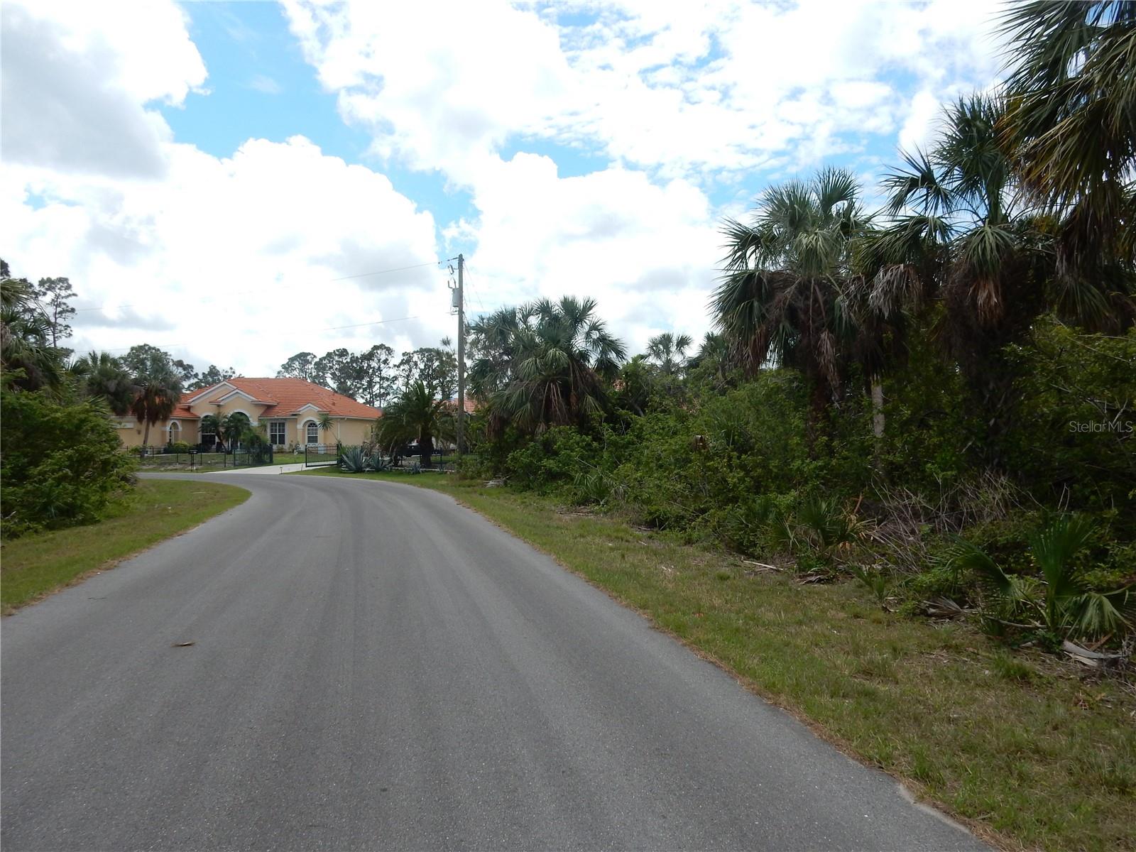 2165 WOOD ST, PORT CHARLOTTE, FL, 33953