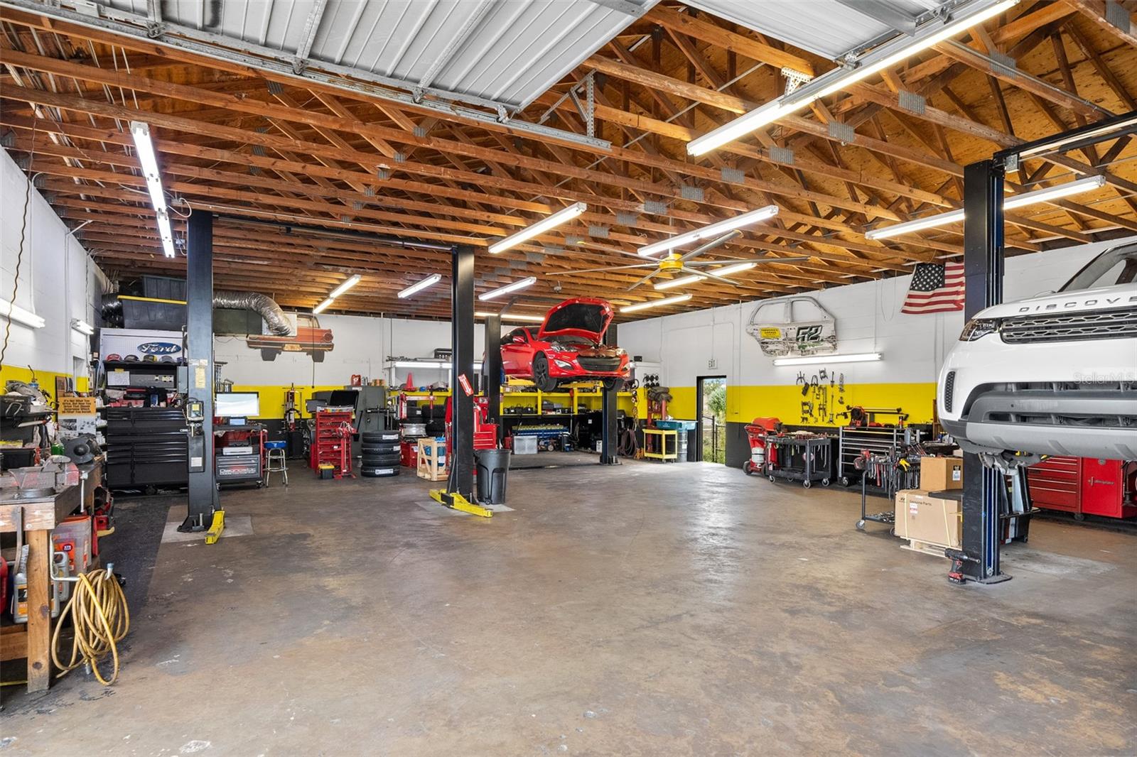 6241 RIDGE RD, PORT RICHEY, FL, 34668