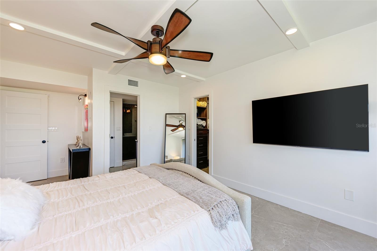4900 OCEAN BLVD #401, SARASOTA, FL, 34242