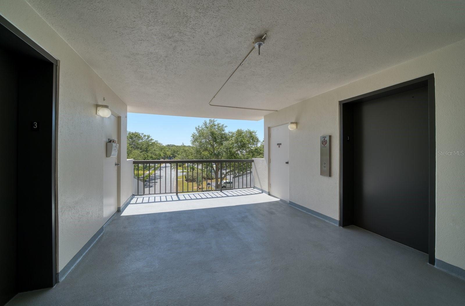 11730 SHIPWATCH DR #305, LARGO, FL, 33774