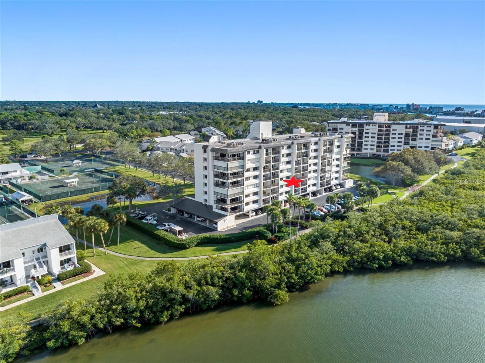 11730 SHIPWATCH DR #305, LARGO, FL, 33774