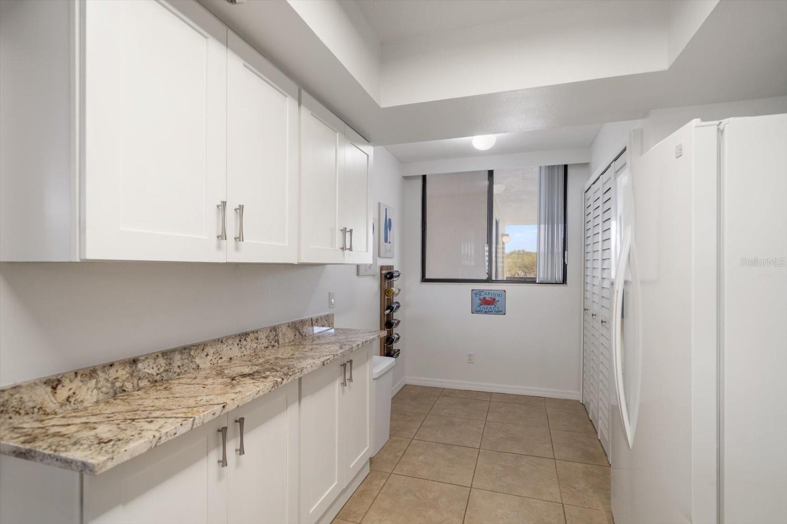 11730 SHIPWATCH DR #305, LARGO, FL, 33774