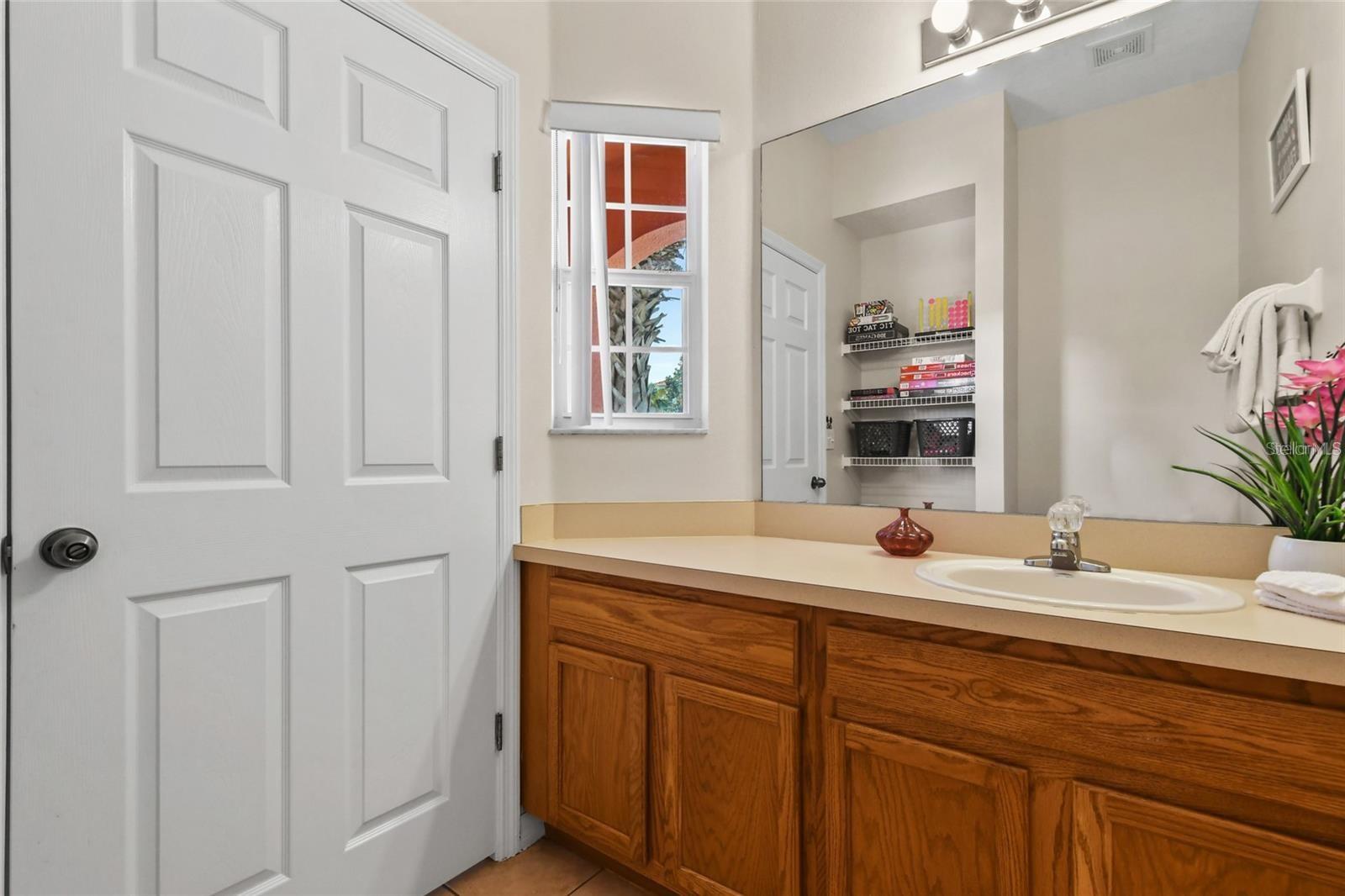 8407 BLUE LAGOON DR, KISSIMMEE, FL, 34747