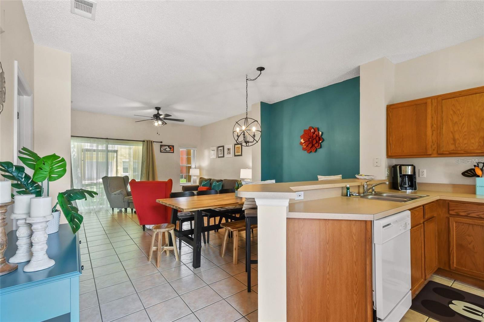 8407 BLUE LAGOON DR, KISSIMMEE, FL, 34747