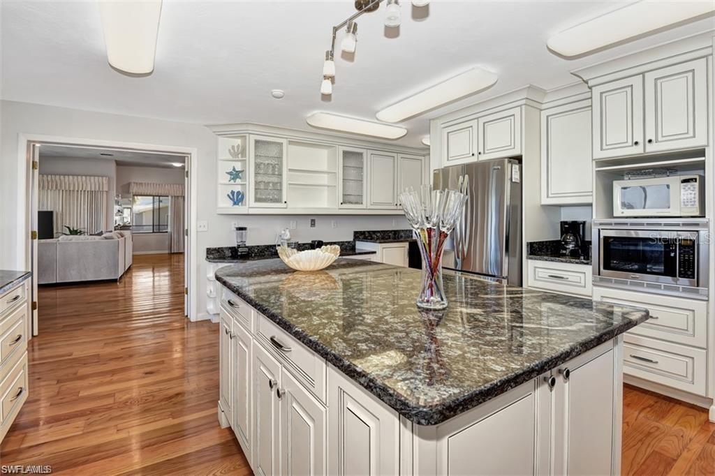 2301 S PALMETTO AVE, SOUTH DAYTONA, FL, 32119