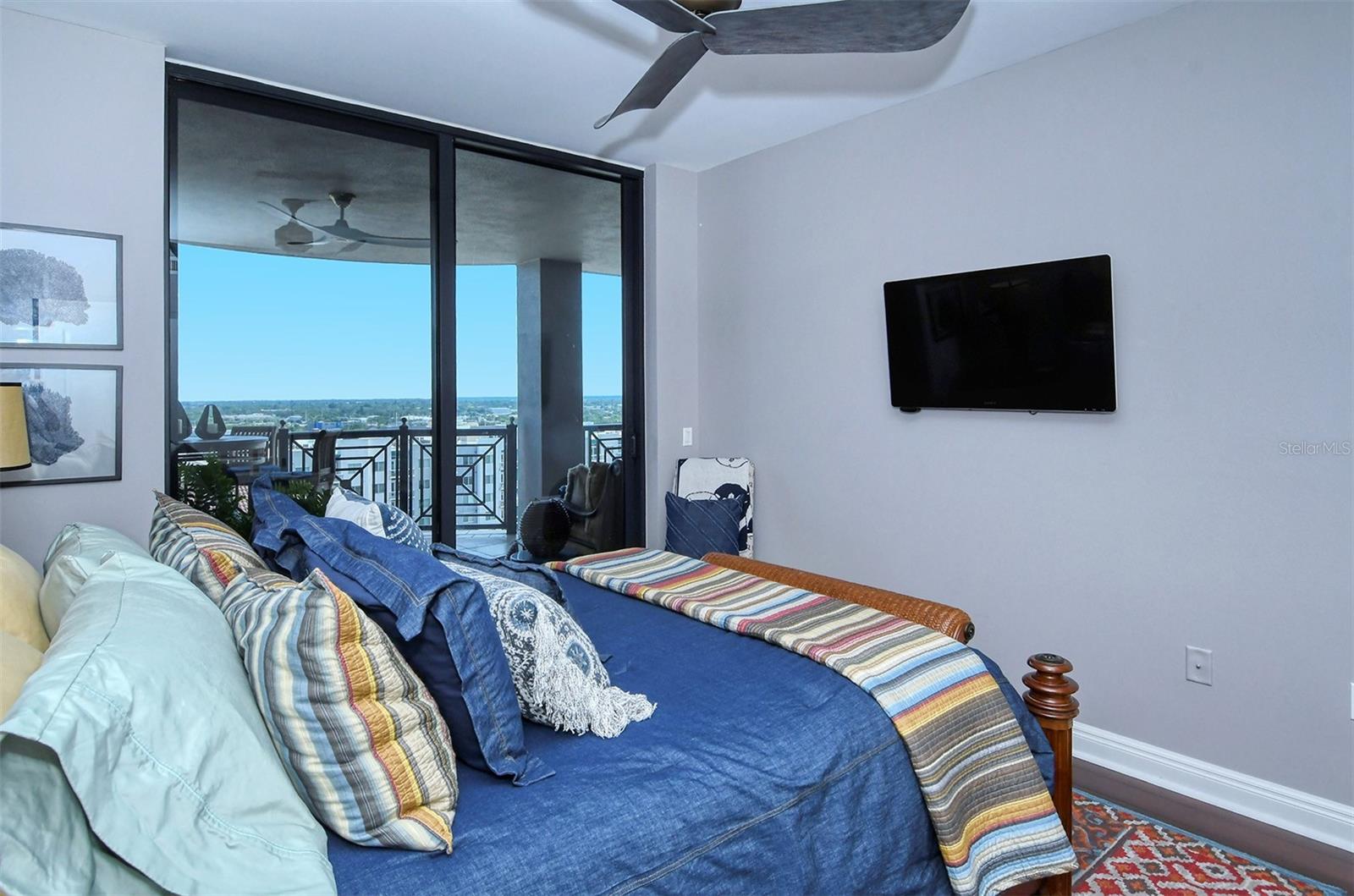 50 CENTRAL AVE #14B, SARASOTA, FL, 34236