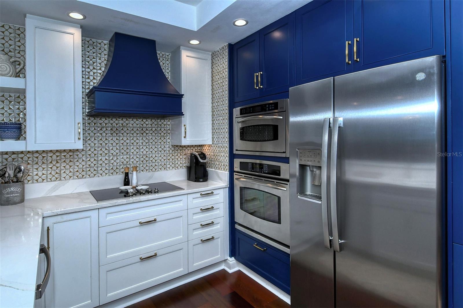 50 CENTRAL AVE #14B, SARASOTA, FL, 34236