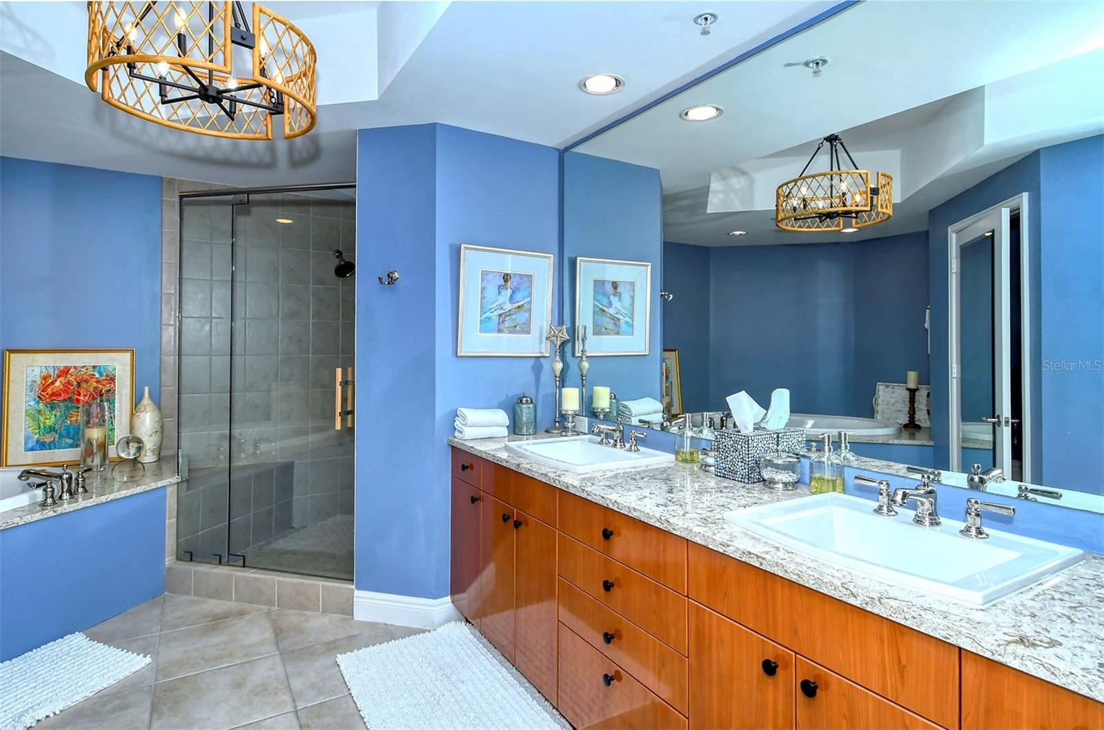 50 CENTRAL AVE #14B, SARASOTA, FL, 34236