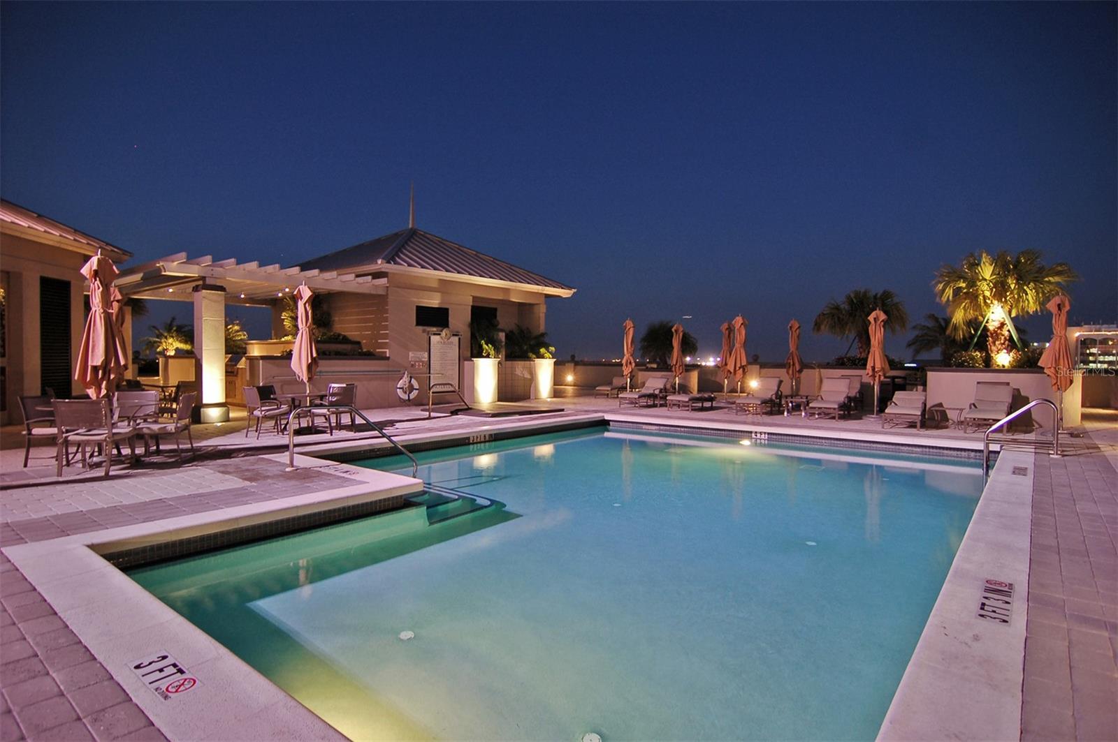 50 CENTRAL AVE #14B, SARASOTA, FL, 34236