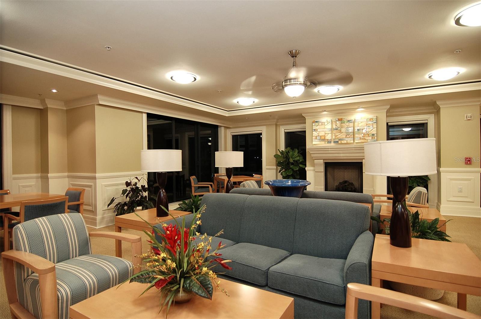 50 CENTRAL AVE #14B, SARASOTA, FL, 34236