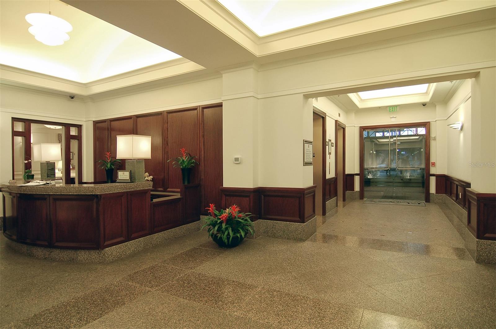 50 CENTRAL AVE #14B, SARASOTA, FL, 34236