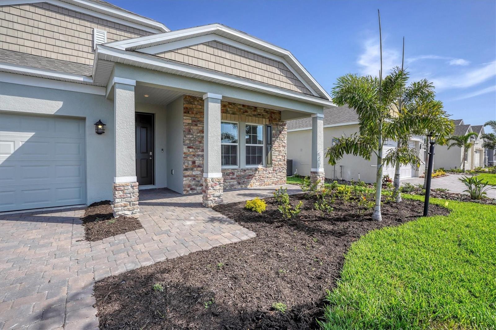 16824 CANOPY GARDEN DR, PORT CHARLOTTE, FL, 33953