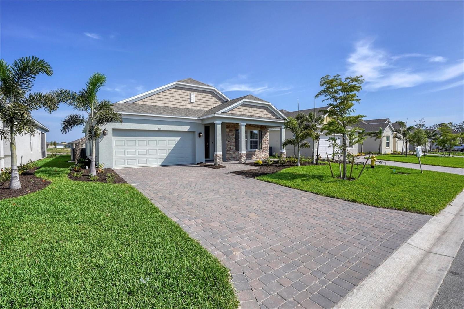 16824 CANOPY GARDEN DR, PORT CHARLOTTE, FL, 33953