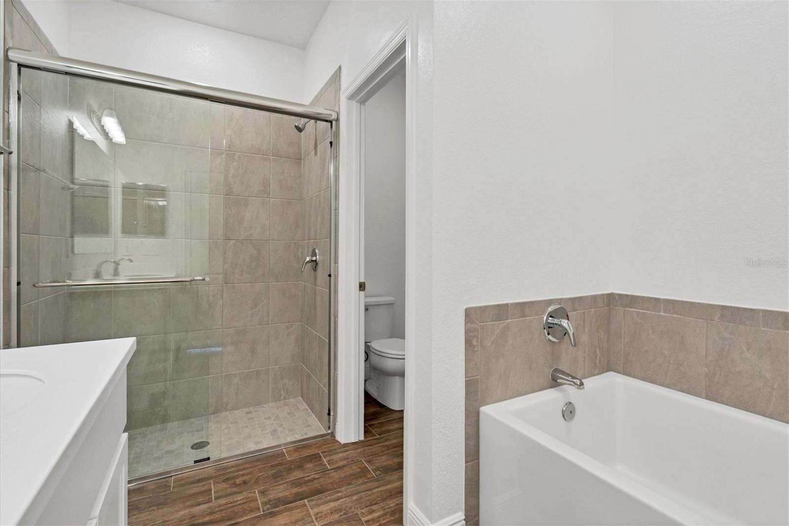 16824 CANOPY GARDEN DR, PORT CHARLOTTE, FL, 33953