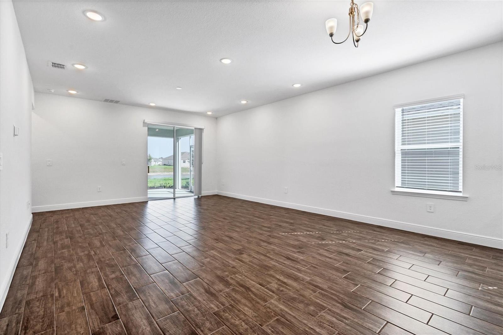 16824 CANOPY GARDEN DR, PORT CHARLOTTE, FL, 33953