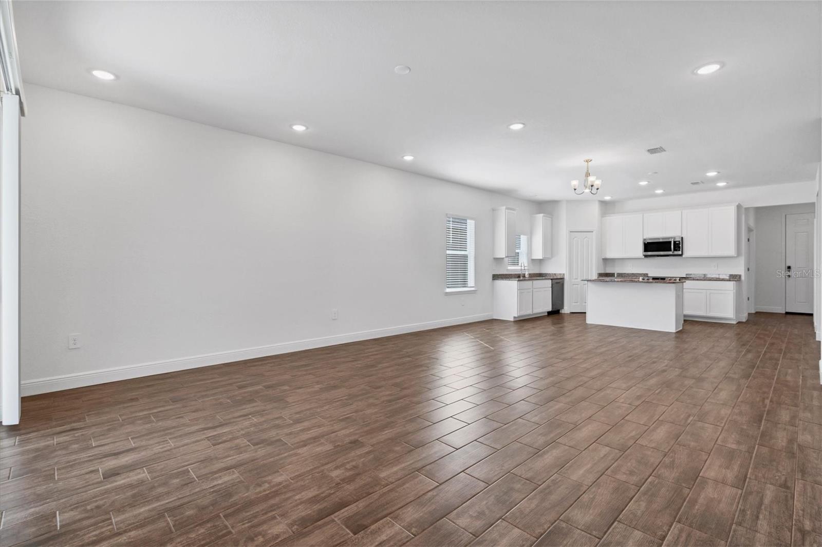 16824 CANOPY GARDEN DR, PORT CHARLOTTE, FL, 33953