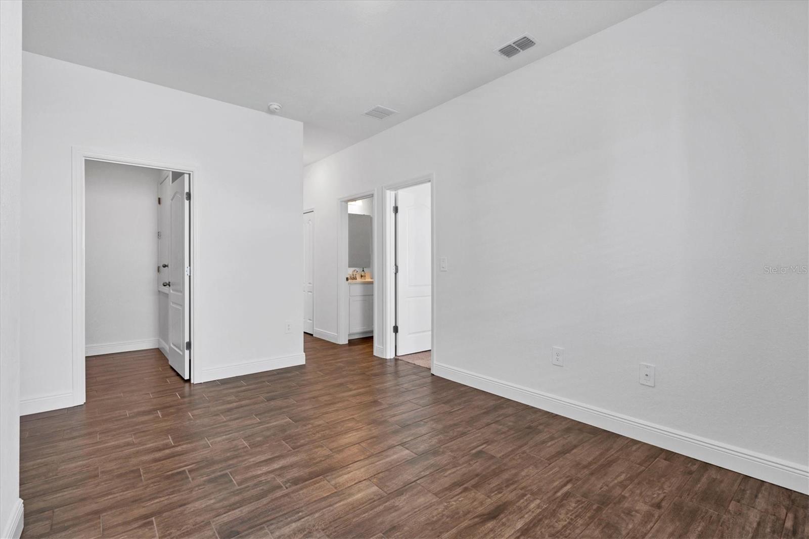 16824 CANOPY GARDEN DR, PORT CHARLOTTE, FL, 33953