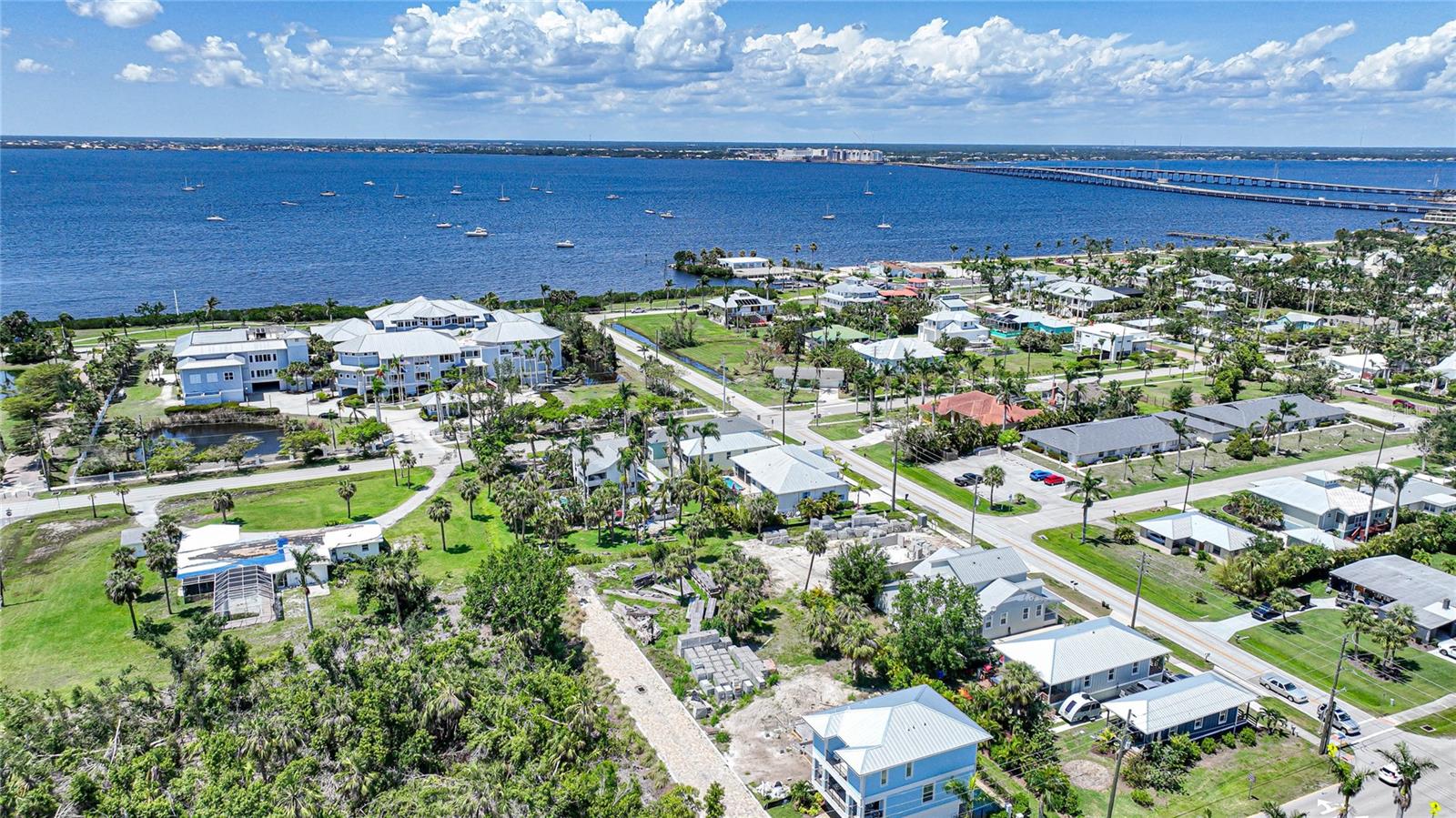 217 SHREVE AVE, PUNTA GORDA, FL, 33950