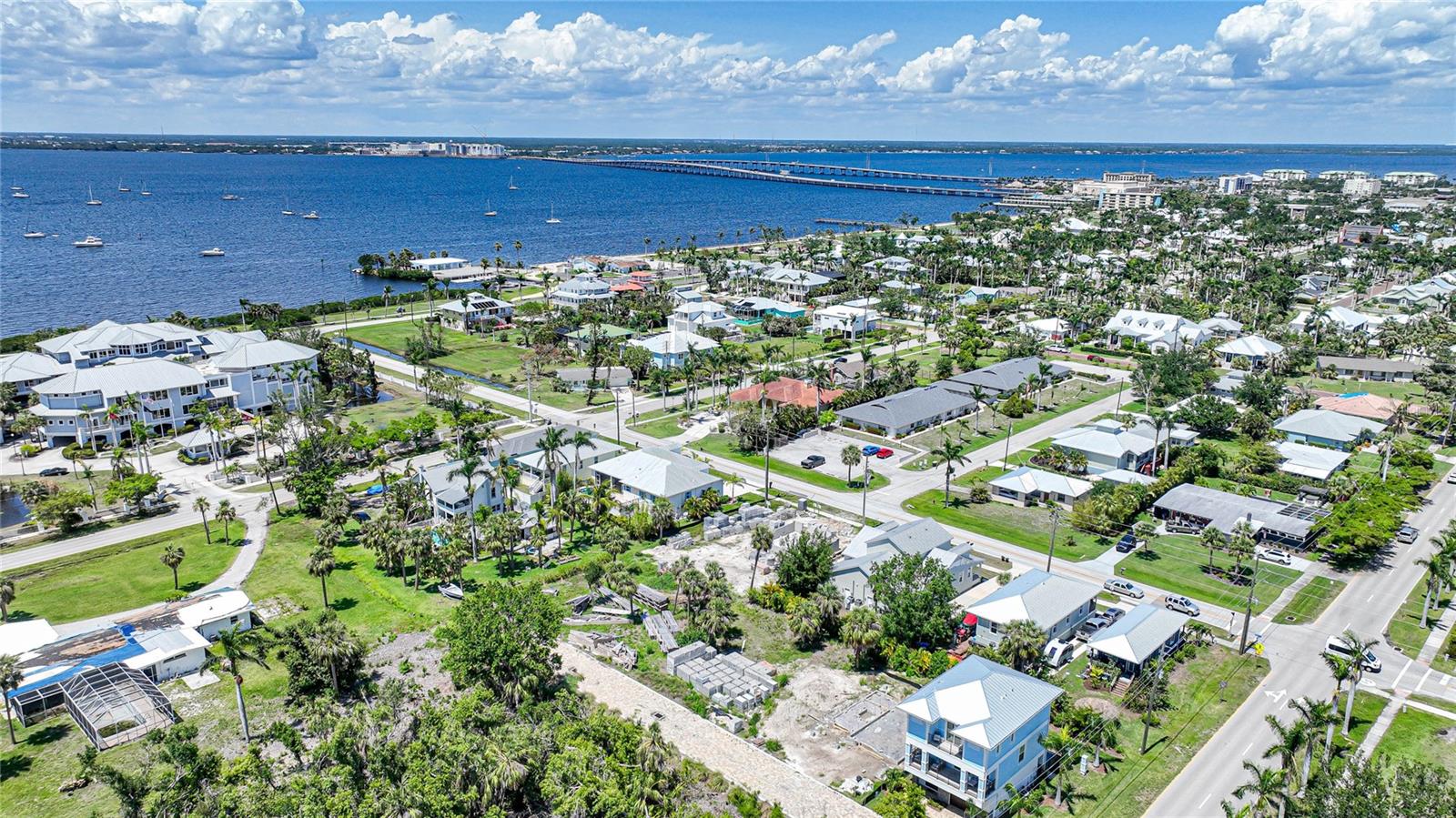 217 SHREVE AVE, PUNTA GORDA, FL, 33950