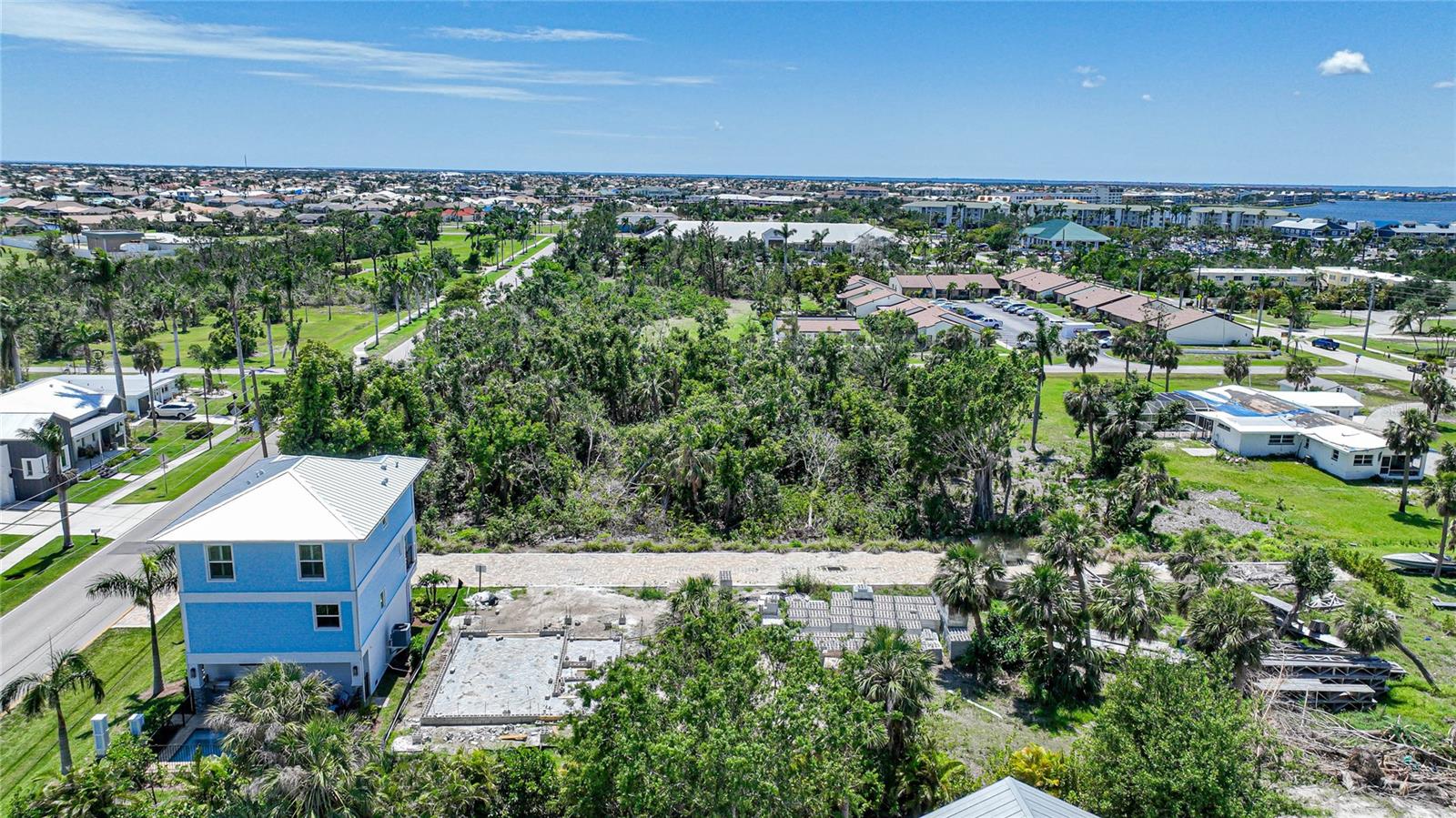 217 SHREVE AVE, PUNTA GORDA, FL, 33950
