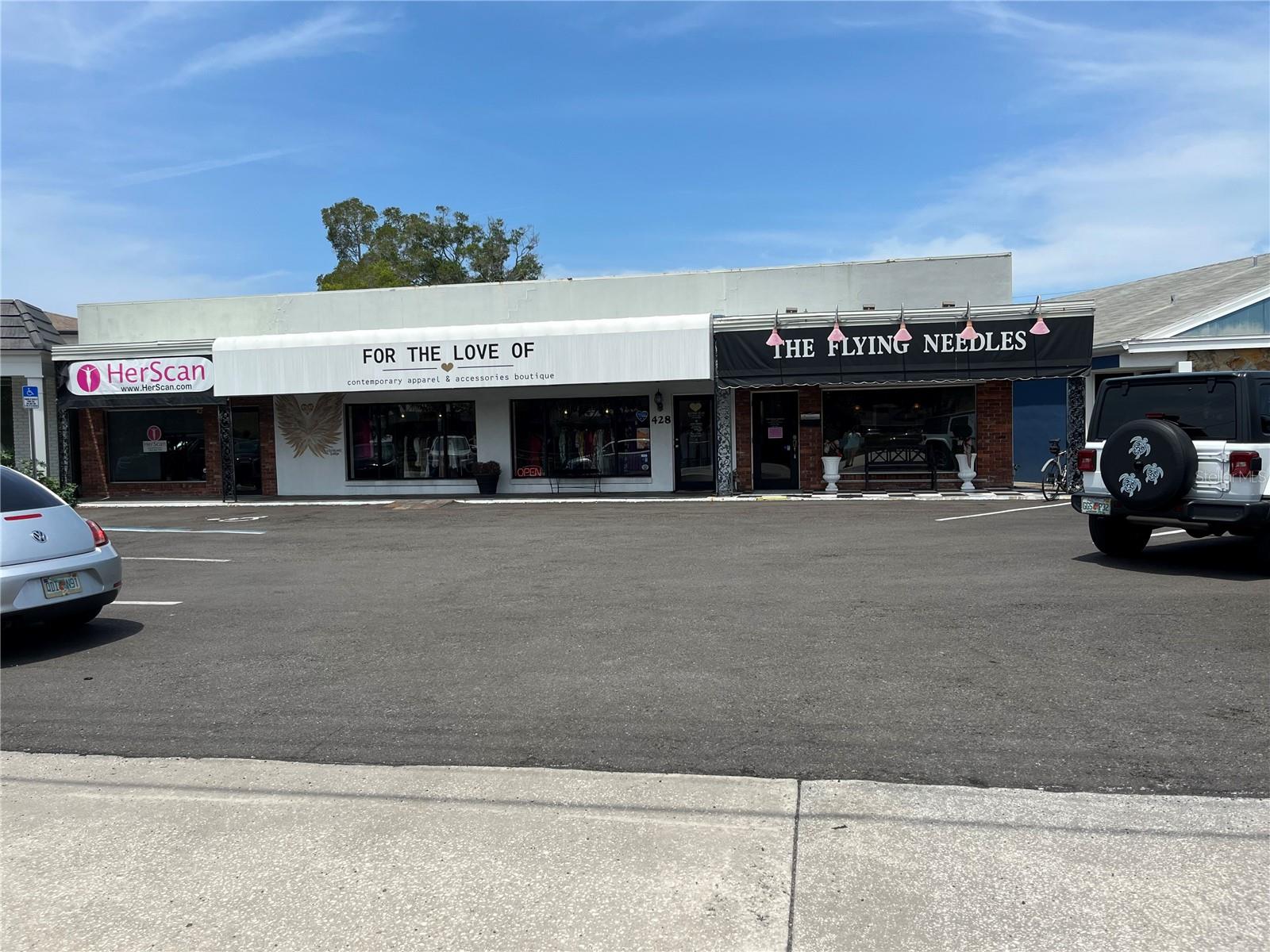 420 INDIAN ROCKS RD N, BELLEAIR BLUFFS, FL, 33770
