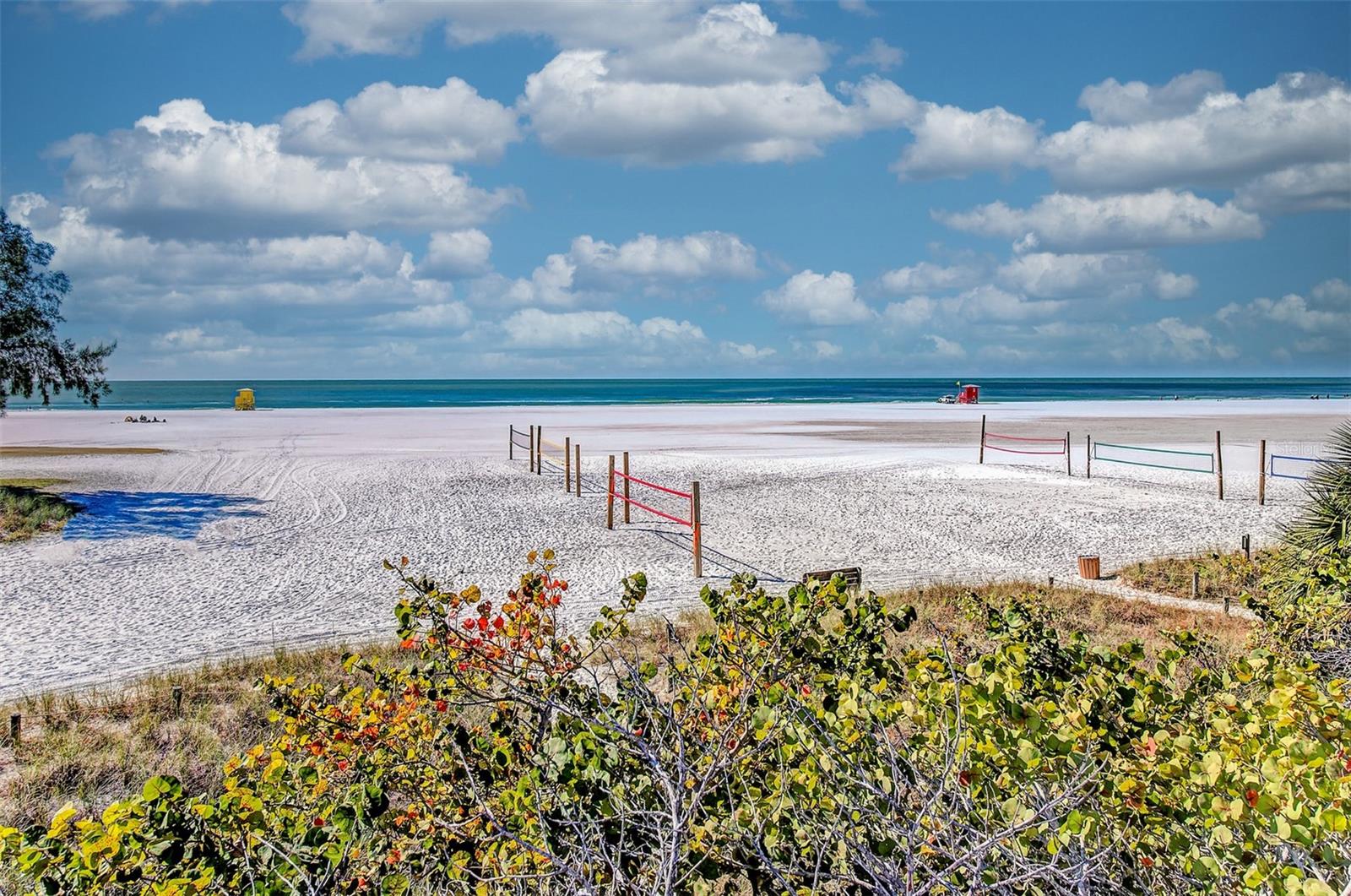 345 AVENIDA LEONA, SARASOTA, FL, 34242