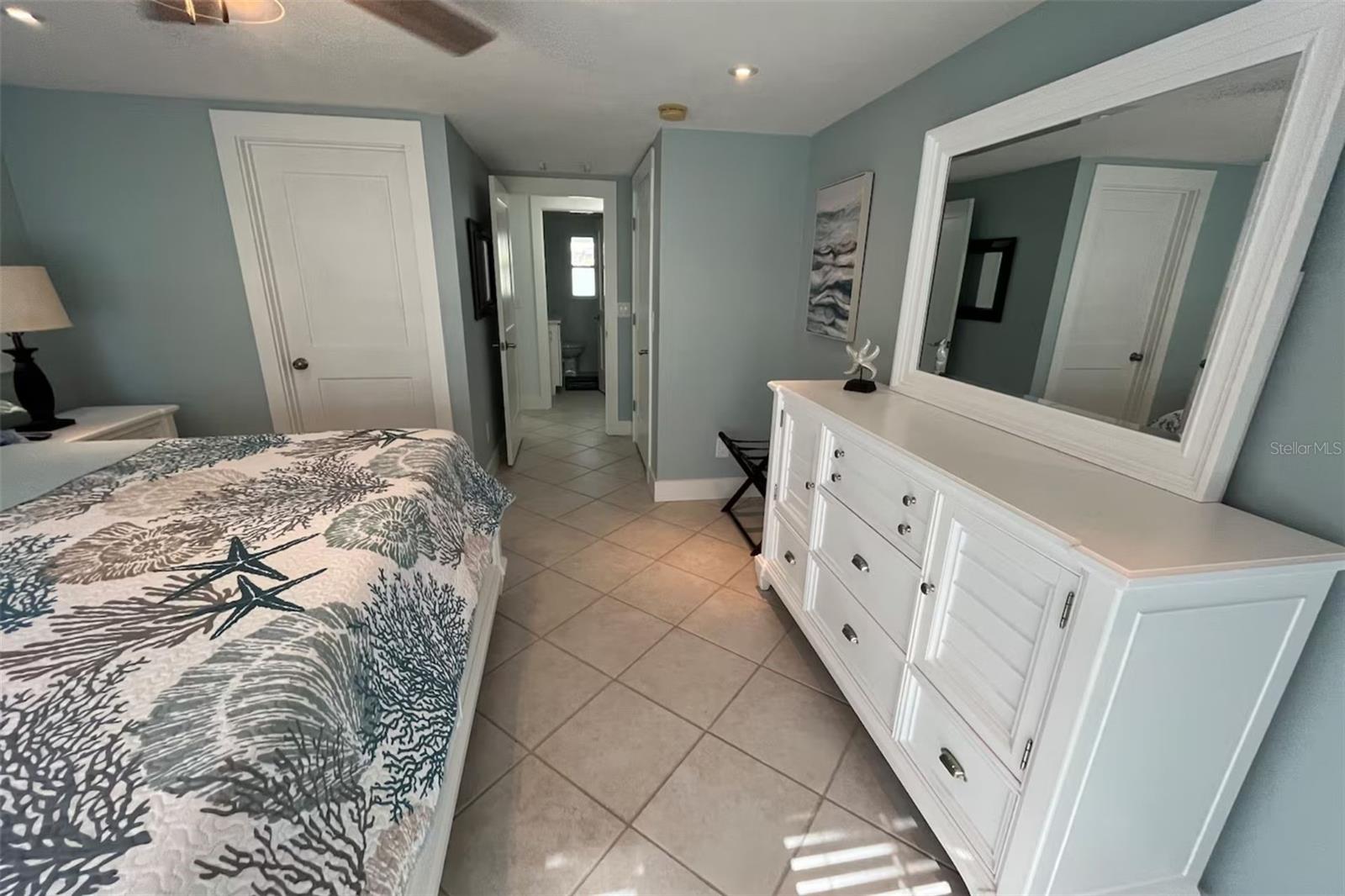 345 AVENIDA LEONA, SARASOTA, FL, 34242