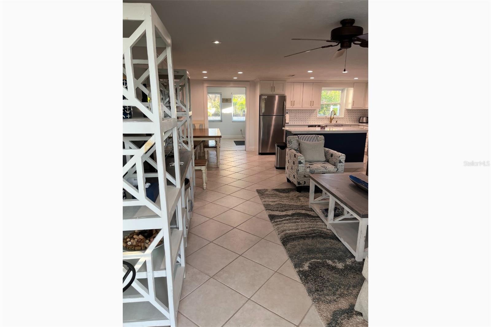 345 AVENIDA LEONA, SARASOTA, FL, 34242