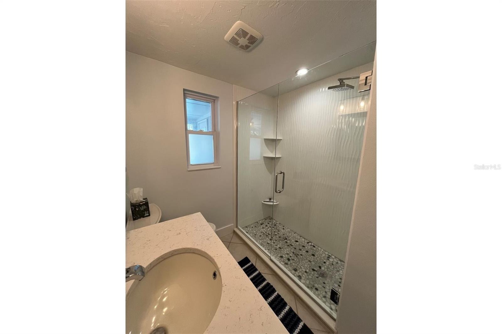 345 AVENIDA LEONA, SARASOTA, FL, 34242