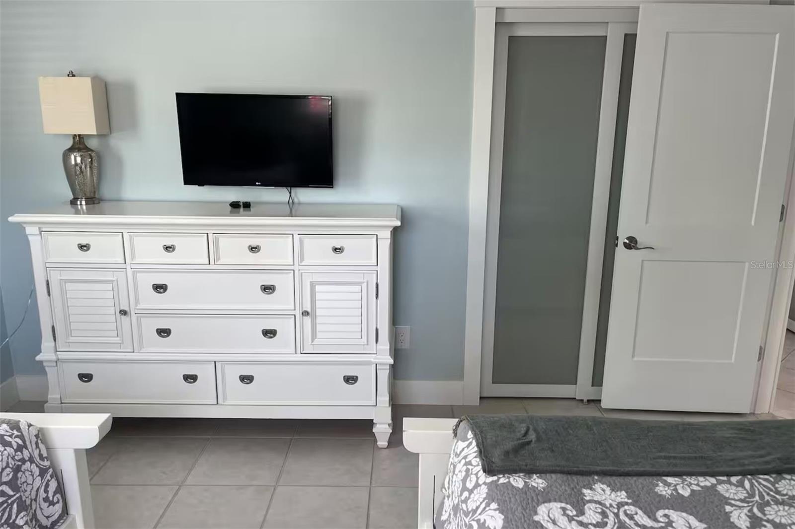 345 AVENIDA LEONA, SARASOTA, FL, 34242