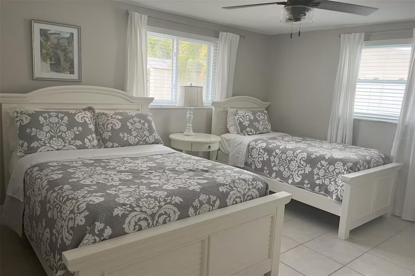 345 AVENIDA LEONA, SARASOTA, FL, 34242
