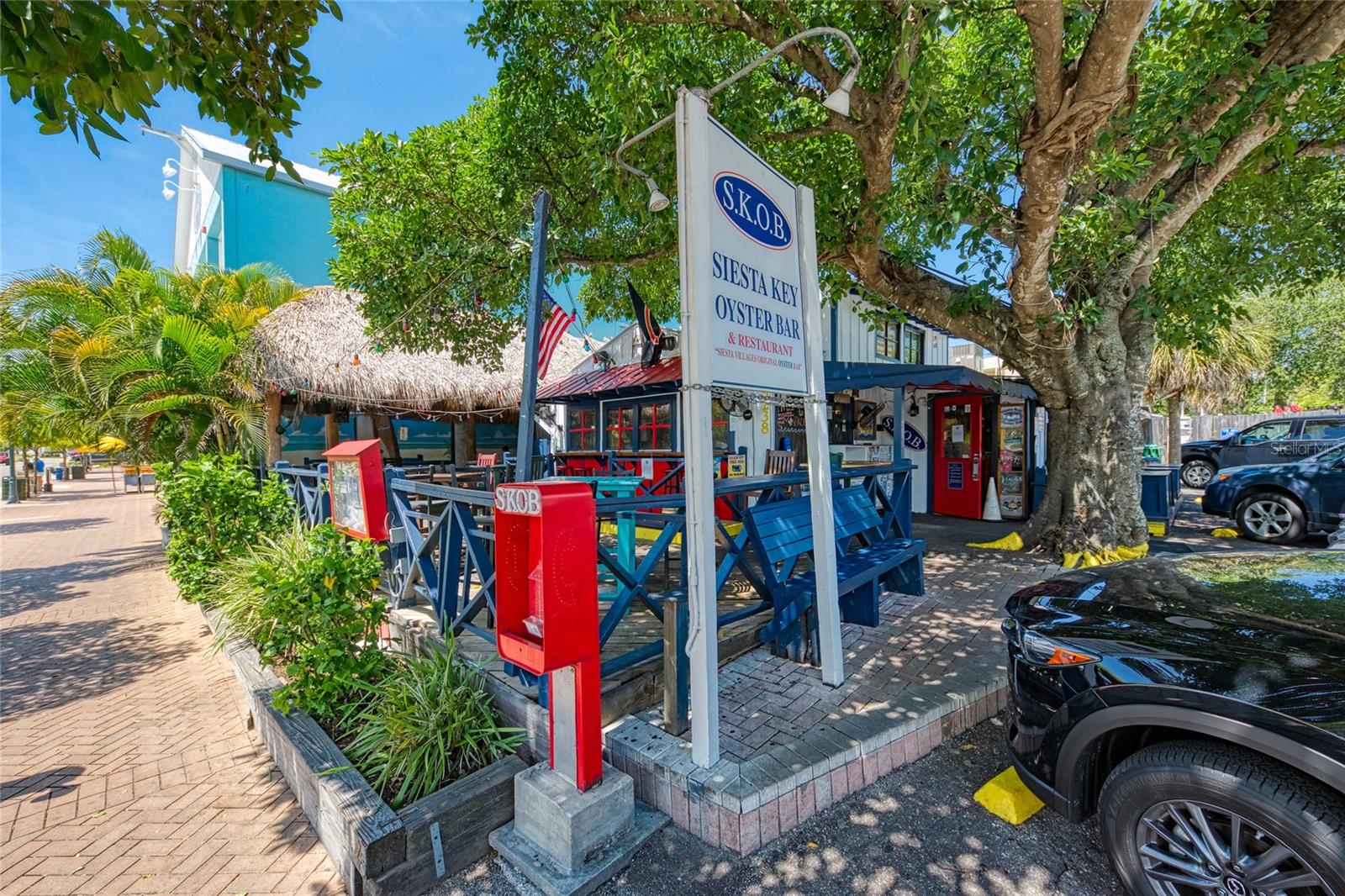 345 AVENIDA LEONA, SARASOTA, FL, 34242