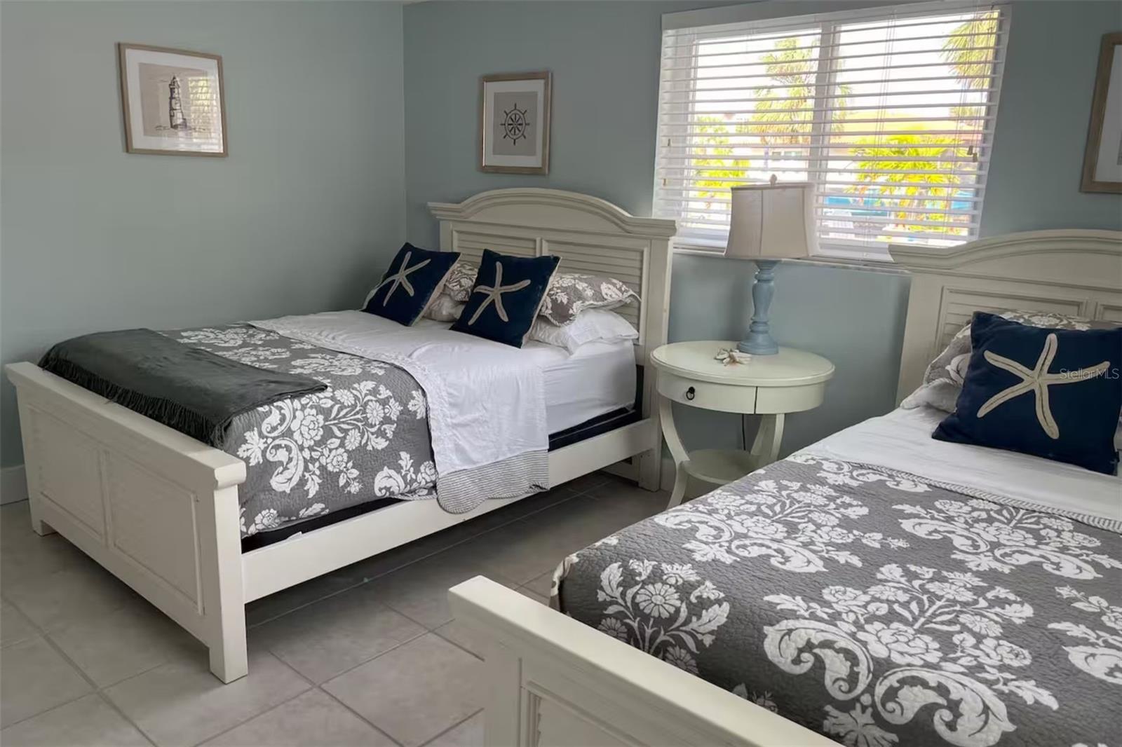 345 AVENIDA LEONA, SARASOTA, FL, 34242