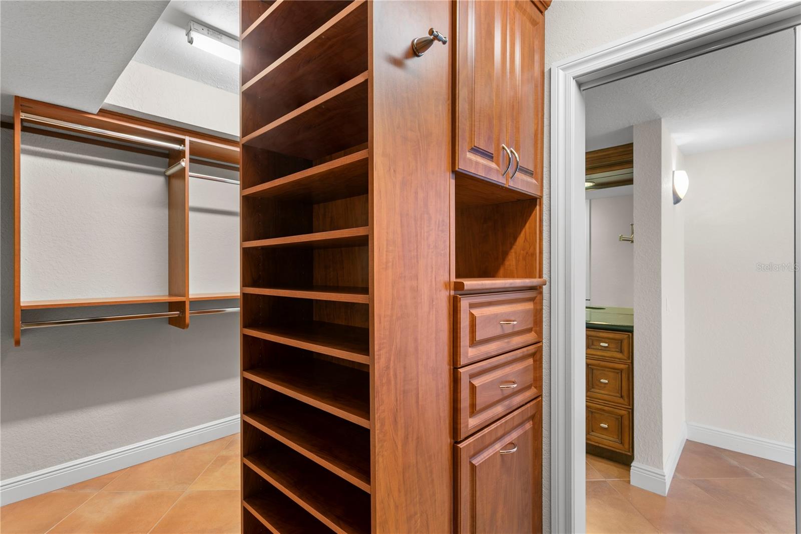 5200 BRITTANY DR S #4-1102, ST PETERSBURG, FL, 33715