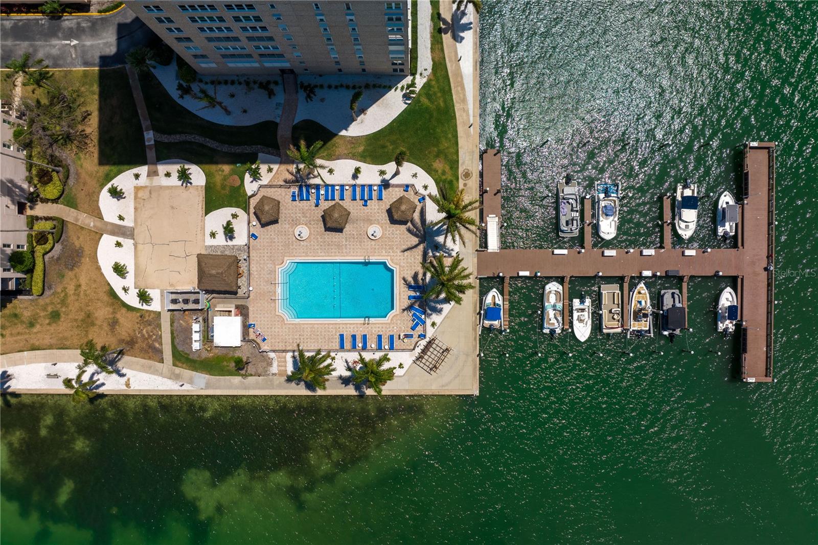 5200 BRITTANY DR S #4-1102, ST PETERSBURG, FL, 33715