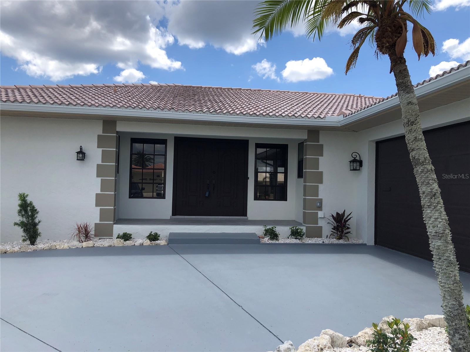 525 MEDICI CT, PUNTA GORDA, FL, 33950