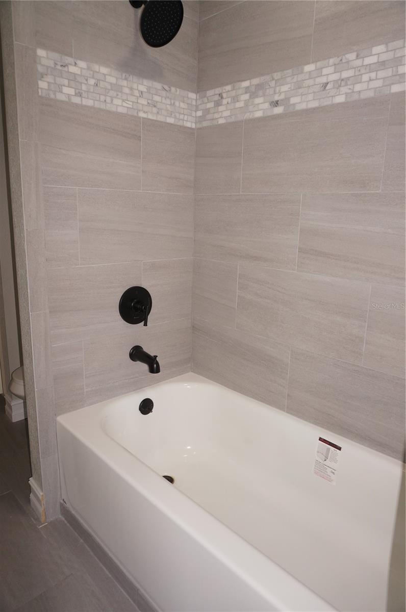 525 MEDICI CT, PUNTA GORDA, FL, 33950