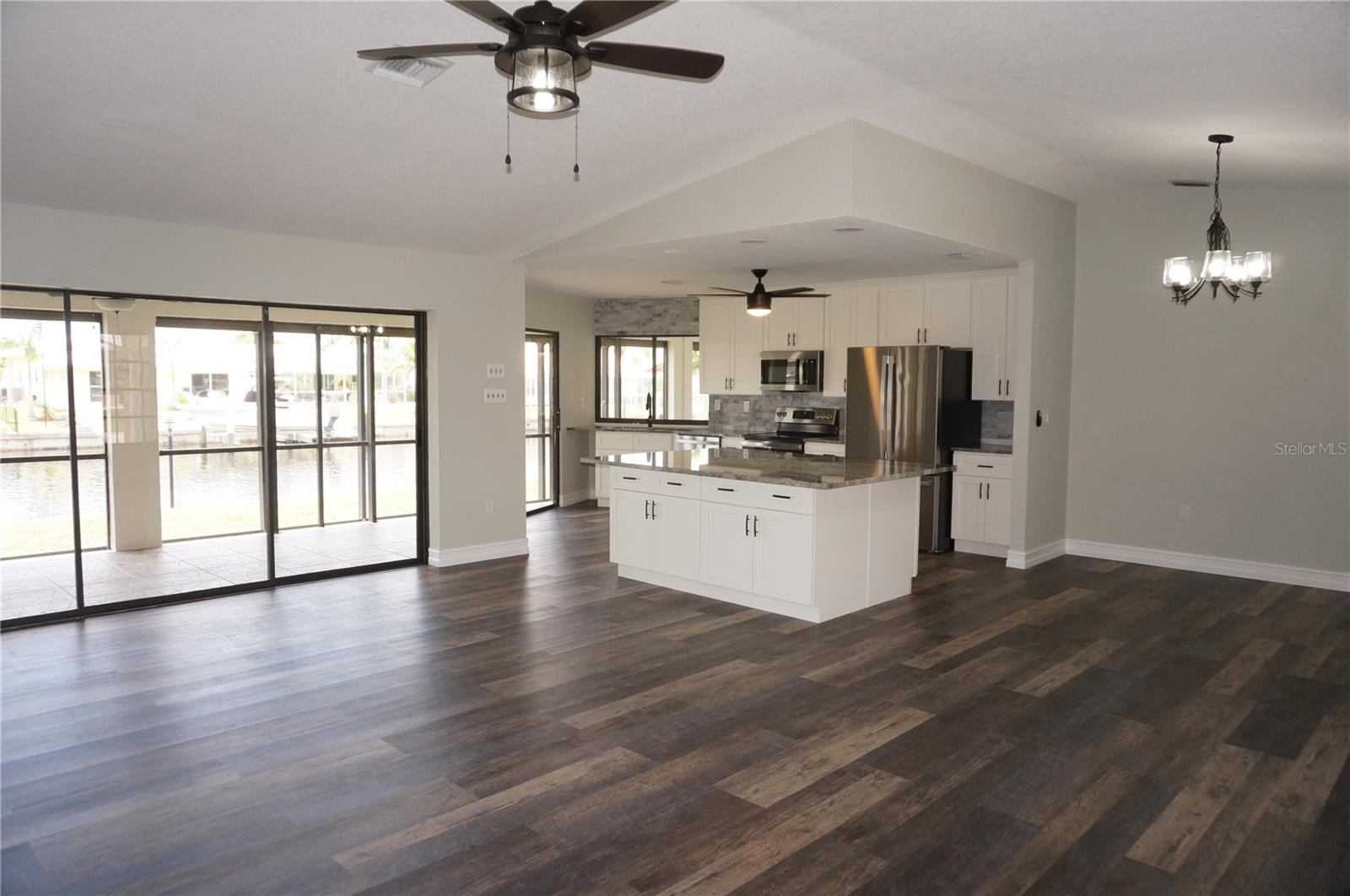 525 MEDICI CT, PUNTA GORDA, FL, 33950