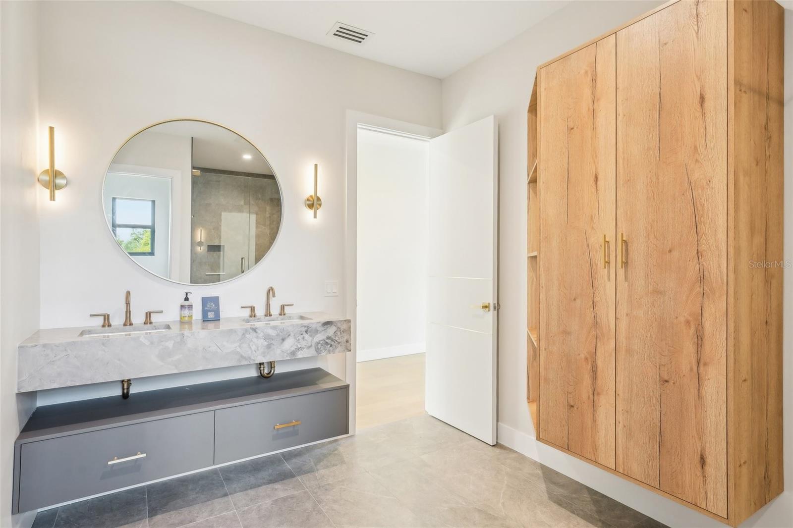 1630 DOUGLAS AVE, DUNEDIN, FL, 34698