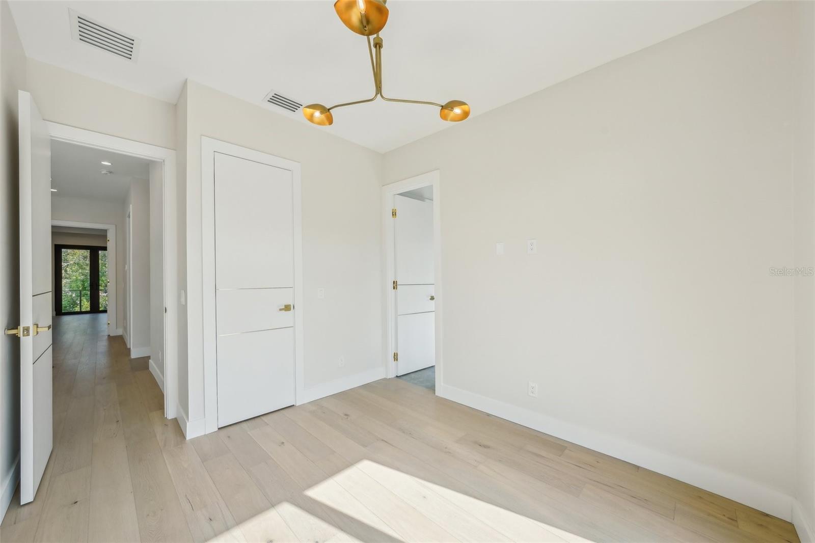 1630 DOUGLAS AVE, DUNEDIN, FL, 34698