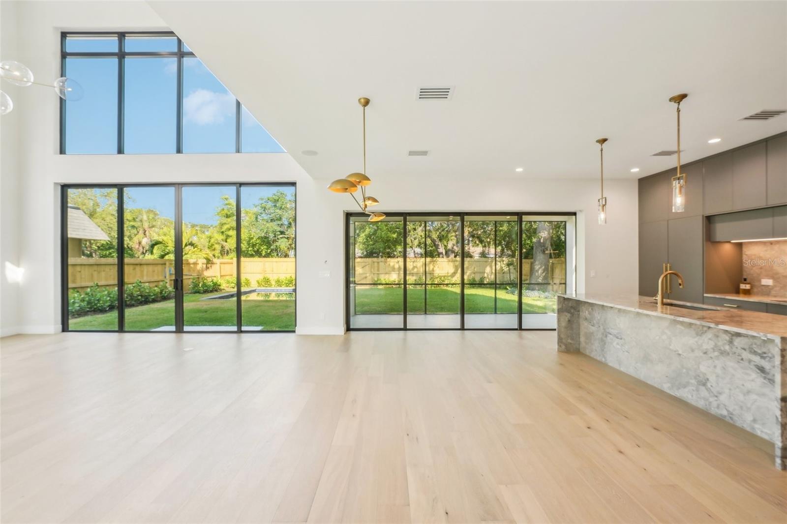 1630 DOUGLAS AVE, DUNEDIN, FL, 34698