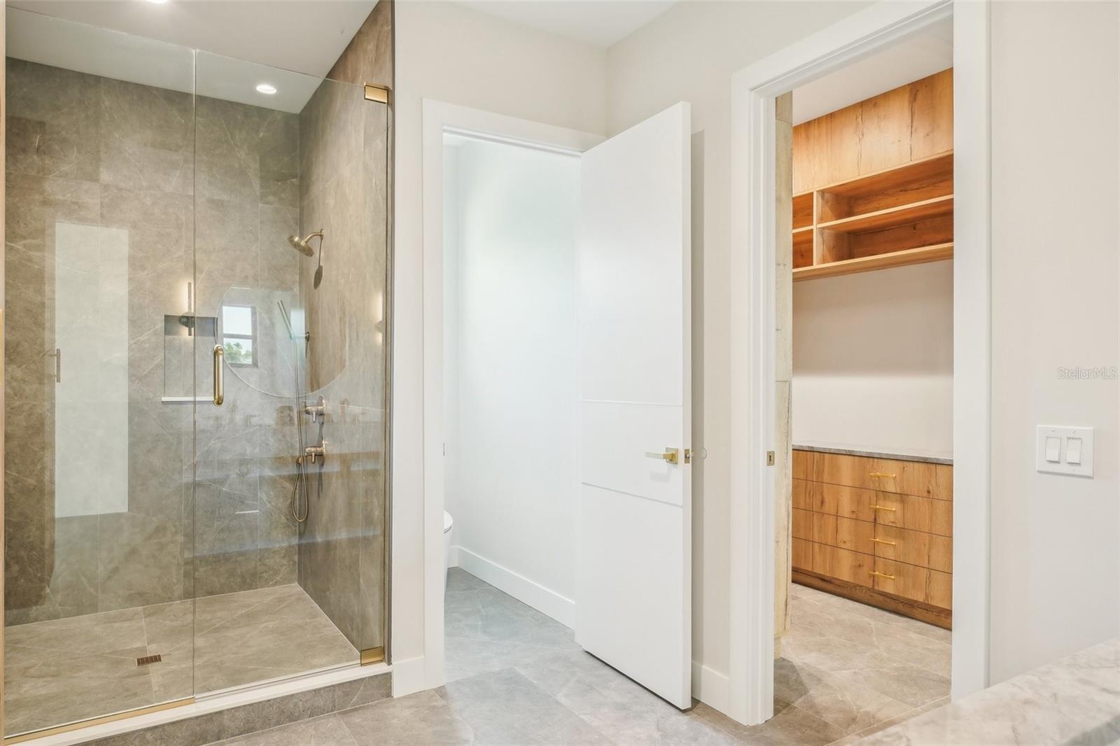 1630 DOUGLAS AVE, DUNEDIN, FL, 34698