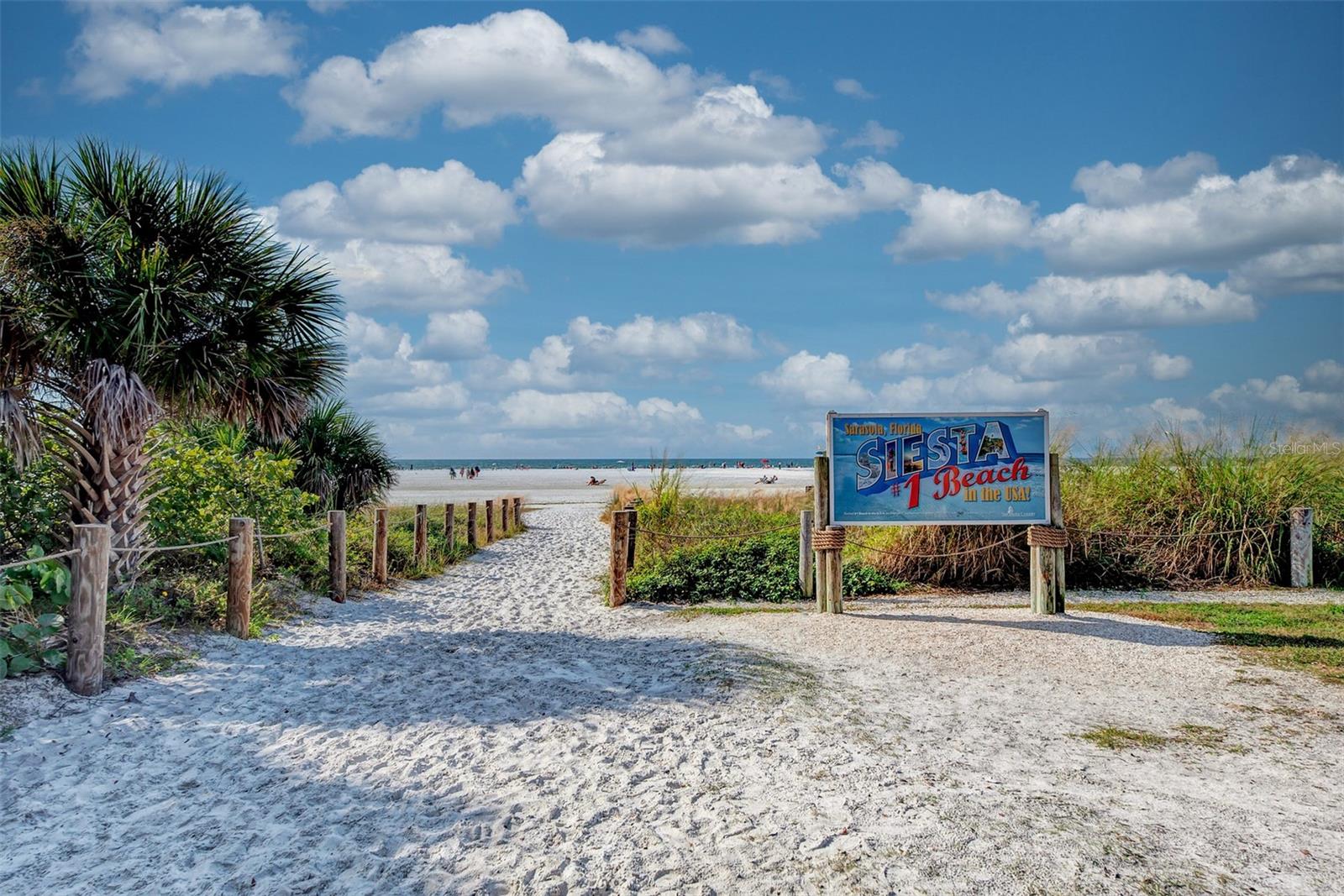 657 CALLE DE PERU, SARASOTA, FL, 34242