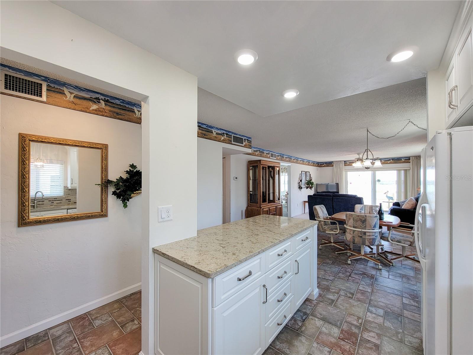 3606 S PENINSULA DR #301, PORT ORANGE, FL, 32127