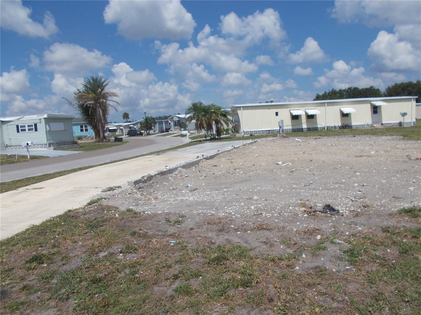 6581 CENTER LN, NORTH PORT, FL, 34287