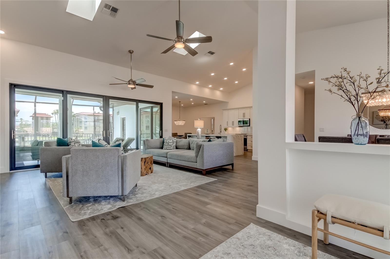 112 LEEWARD IS, CLEARWATER, FL, 33767