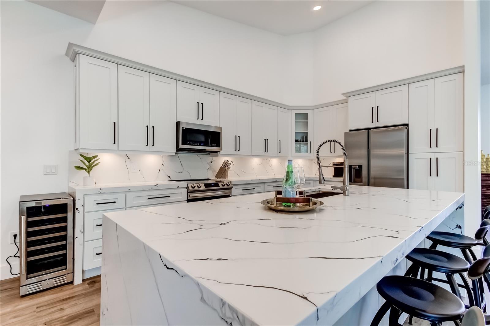 112 LEEWARD IS, CLEARWATER, FL, 33767
