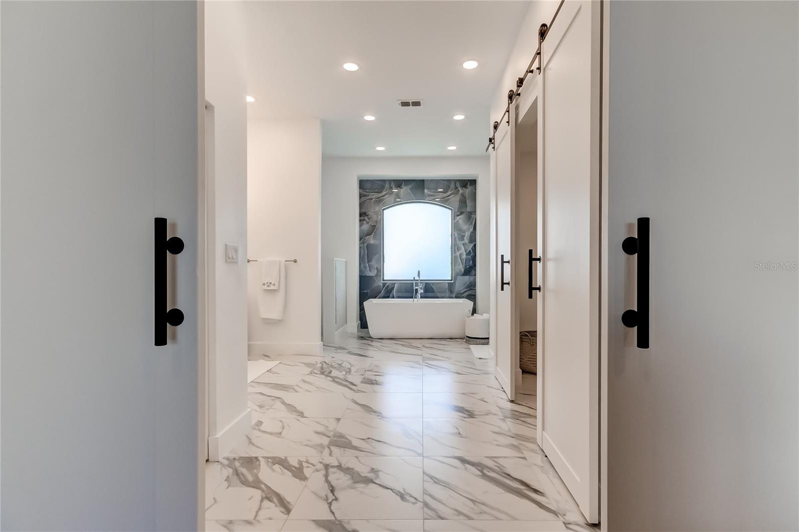 112 LEEWARD IS, CLEARWATER, FL, 33767